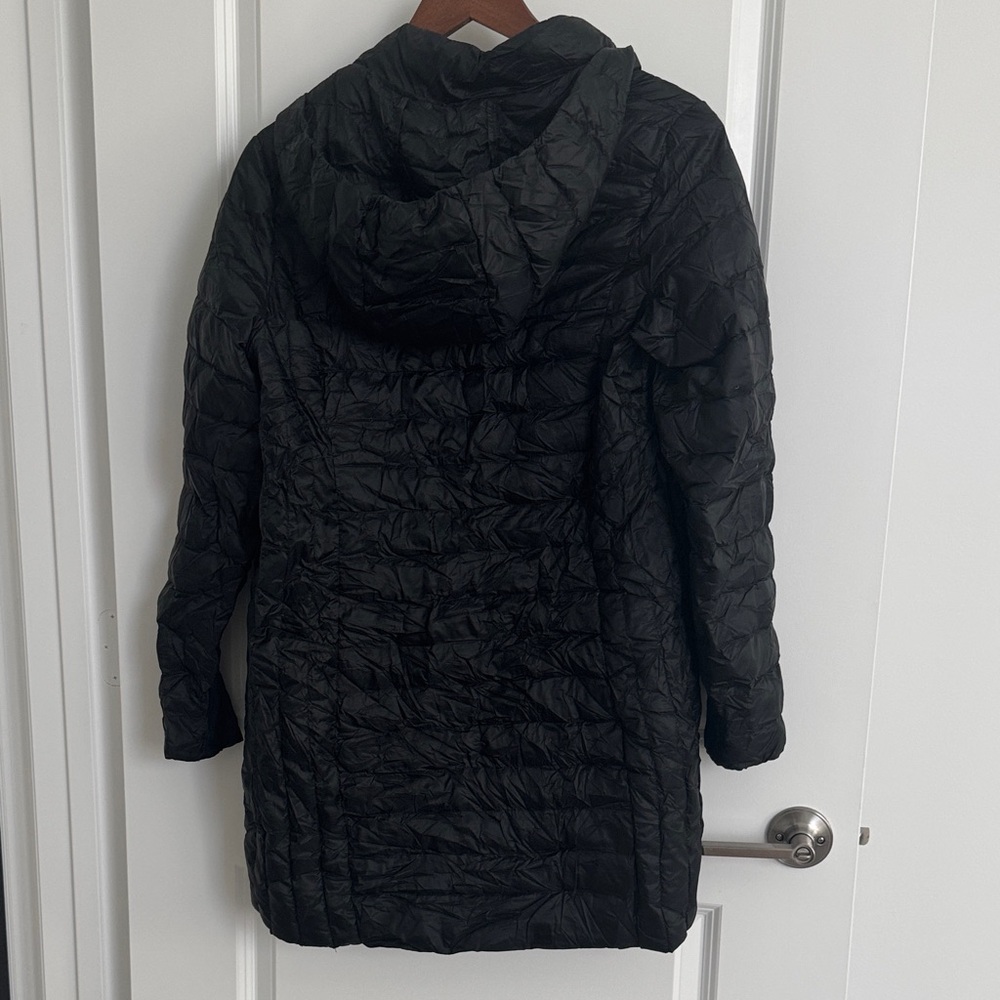 Feather filled Women's Black Puffer Coat - Picture 3 of 4